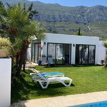 Villa Montgo